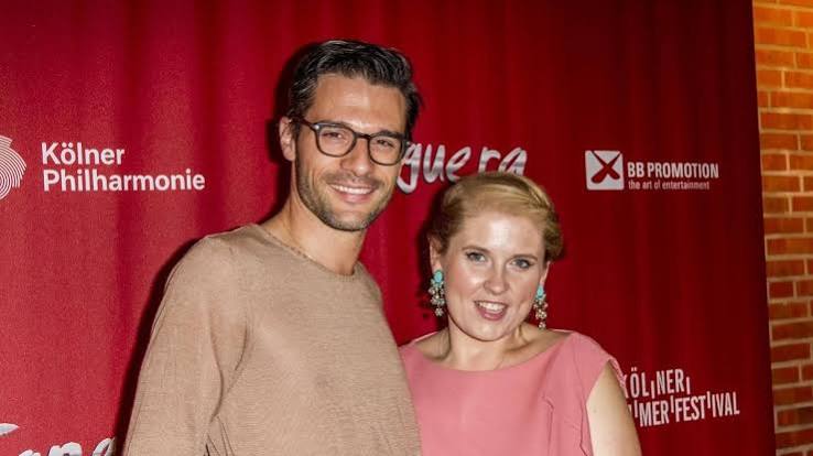 Agnes Theresa Barbara Raimond – Alles, was Sie über Maite Kellys Tochter wissen müssen agnes theresa barbara raimond